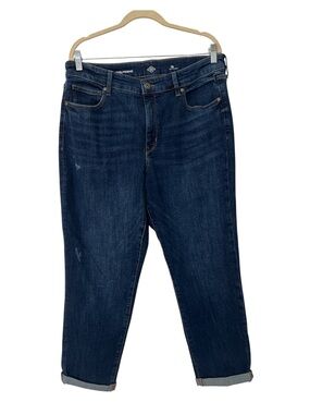 NWOT St. John’s Bay High Rise Dark Wash Denim Girlfriend Jeans Women’s Size 16